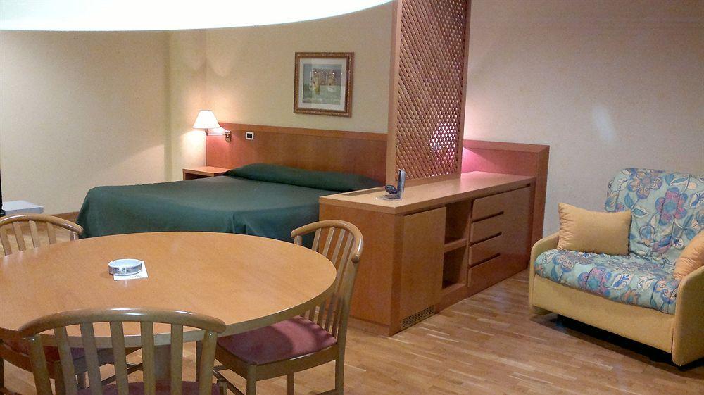 Tursport Aparthotel Taranto Luaran gambar