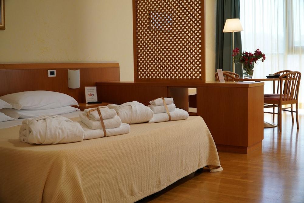Tursport Aparthotel Taranto Luaran gambar